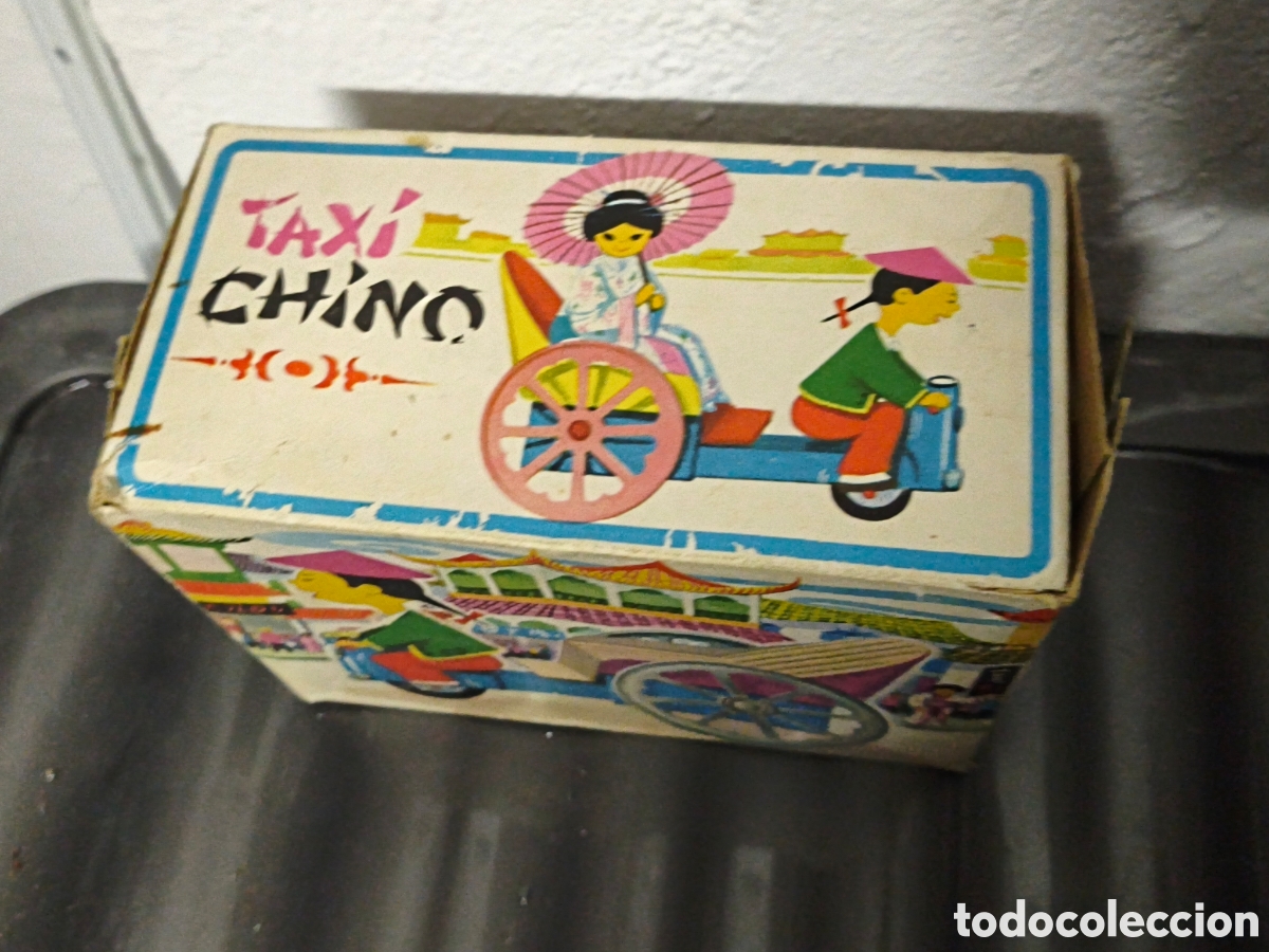 Juguetes antiguos de hojalata: Taxi chino de la marca Comando - Foto 8