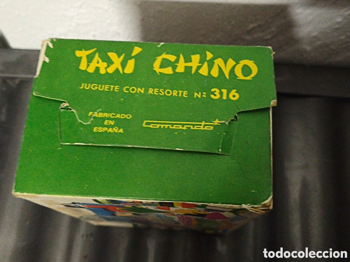 Juguetes antiguos de hojalata: Taxi chino de la marca Comando - Foto 9