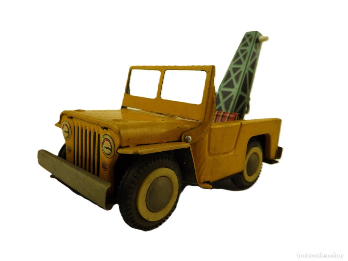 Juguetes antiguos de hojalata: Jeep Gr&uacute;a de asistencia (Wrecker/Crane Jeep)