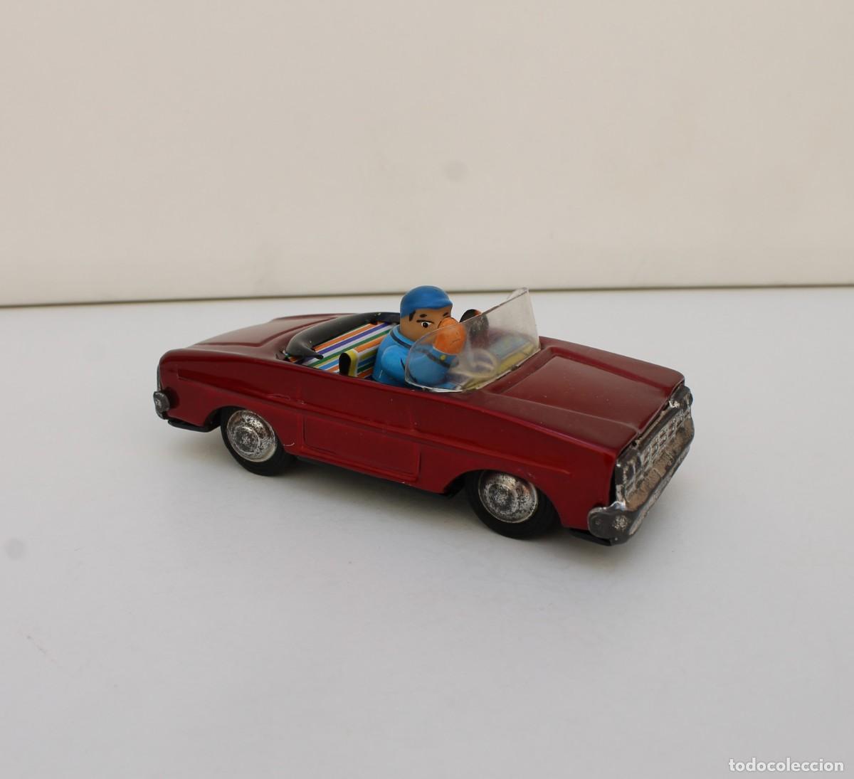 Brinquedos antigos de folha-de-Flandres: COCHE DESCAPOTABLE DE HOJALATA- FRICCION- REPRODUCCION.