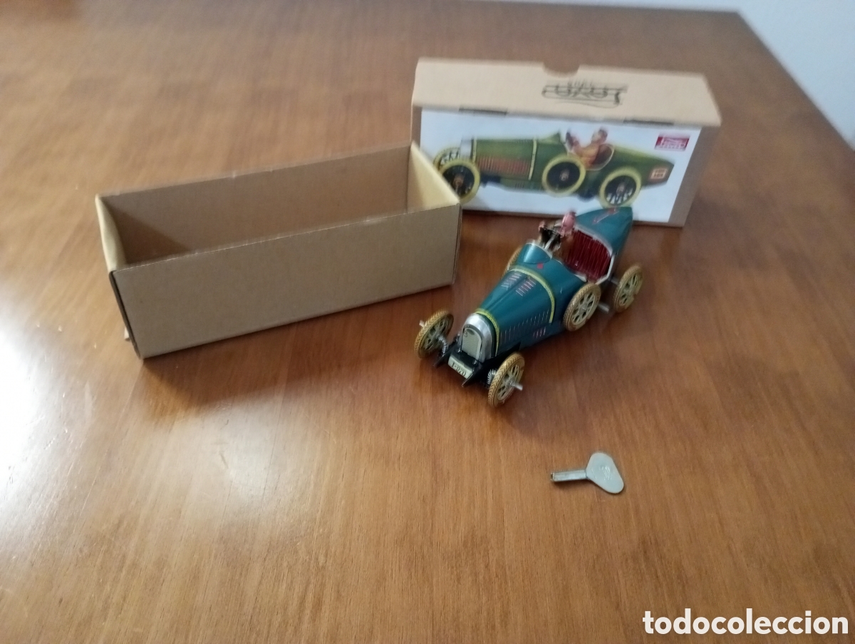 Jouets anciens en fer-blanc: PAYA REEDICI&Oacute;N Bugatti