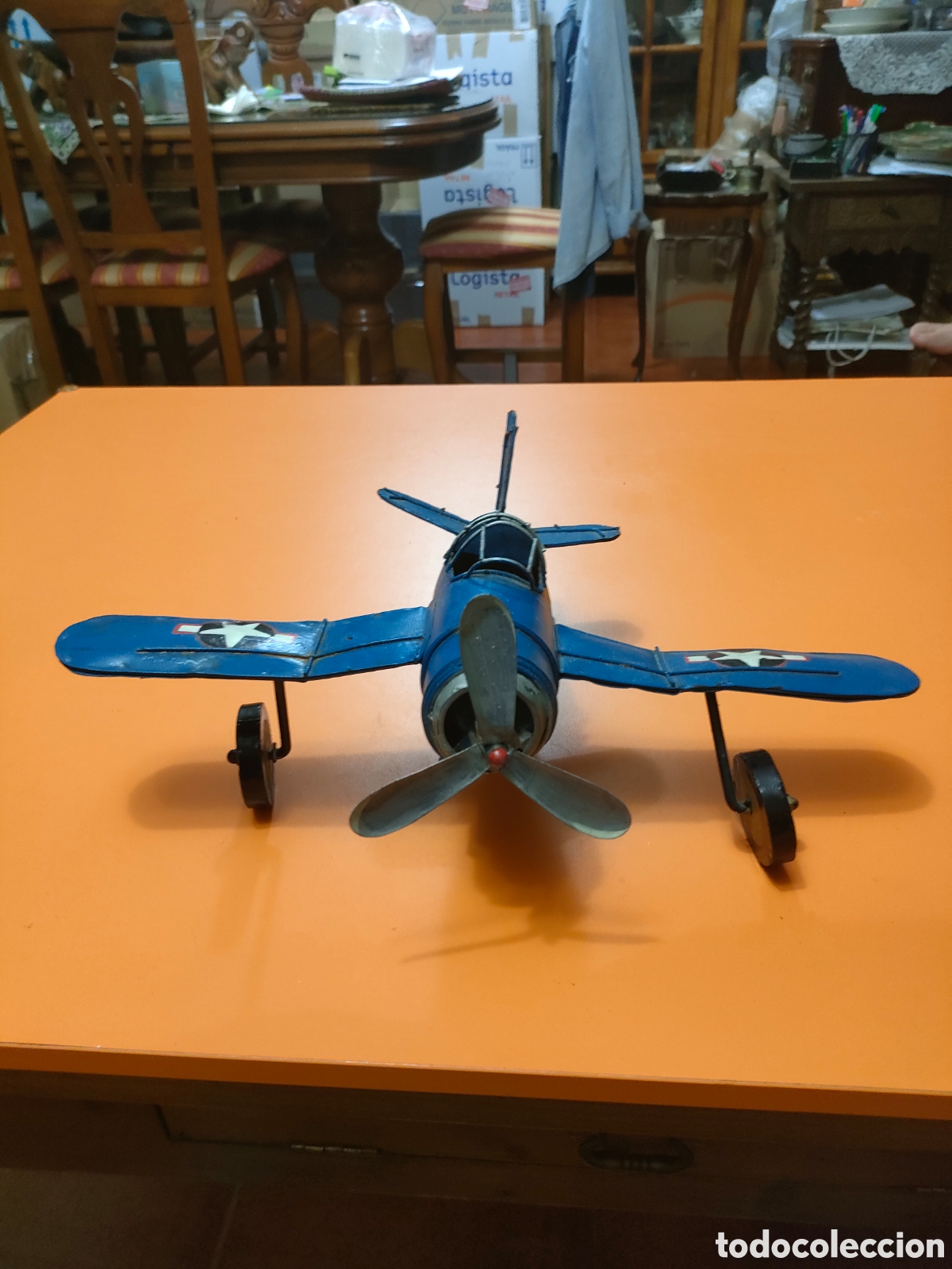 Jouets anciens en fer-blanc: Avi&oacute;n corsair II guerra mundial, hecho a mano en metal en los a&ntilde;os 70