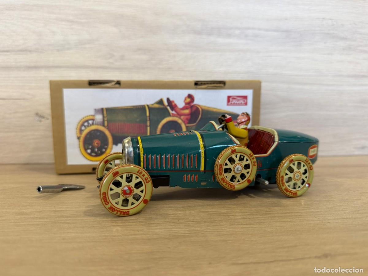 Juguetes antiguos de hojalata: Coche Bugatti de Hojalata / Reproducci&oacute;n (Paya, 1905)