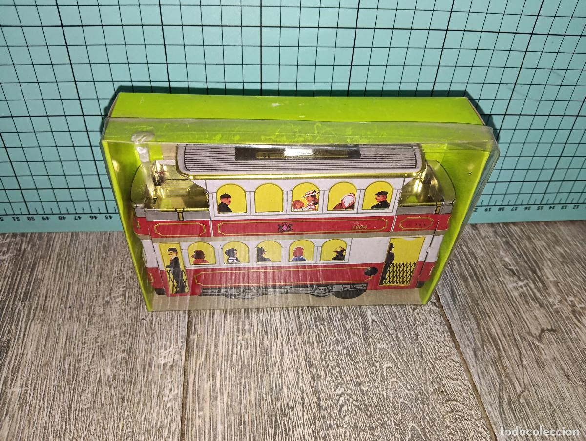Juguetes antiguos de hojalata: Reproduccion juguete de hojalata Tin toys Vag&oacute;n Tranv&iacute;a