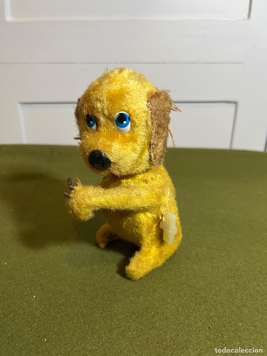 Juguetes antiguos de hojalata: Perro aut&oacute;mata de cuerda vintage Made in Japan juguete mec&aacute;nico de felpa funcionando a&ntilde;os 60