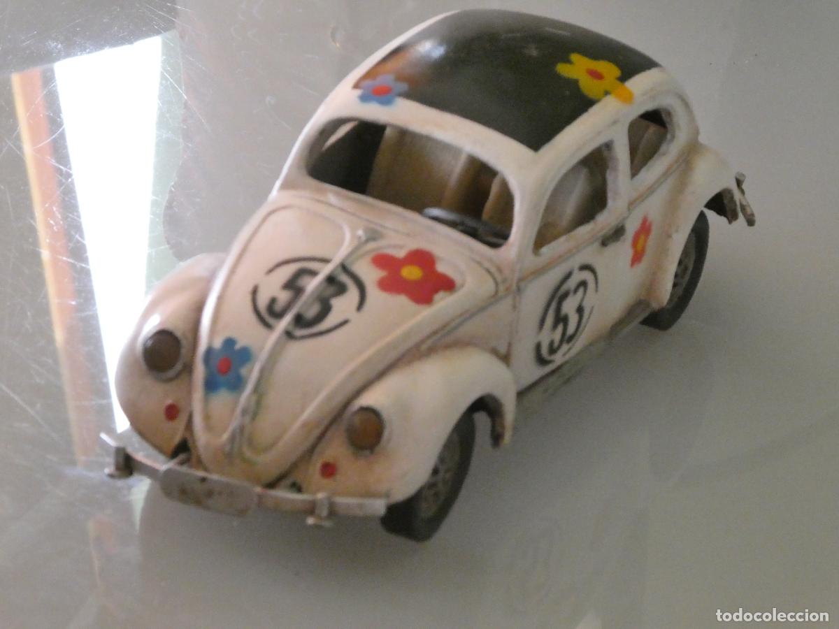 Juguetes antiguos de hojalata: COCHE FURGONETA DE HOJALATA. VOLKSWAGEN ESCARABAJO 53 HIPPY HIPPIE. 23X9X8CM 430GR