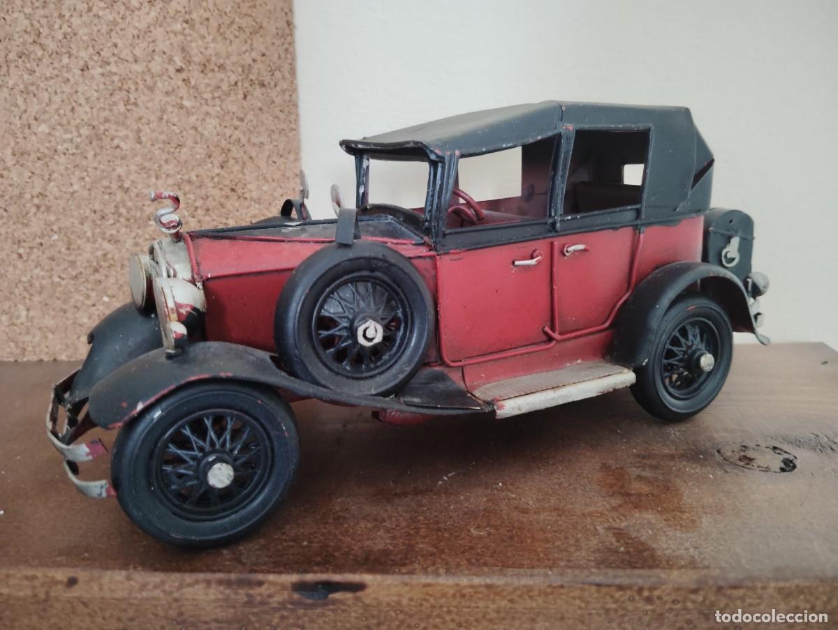 Juguetes antiguos de hojalata: coche de epoca metalico medidas 26x11