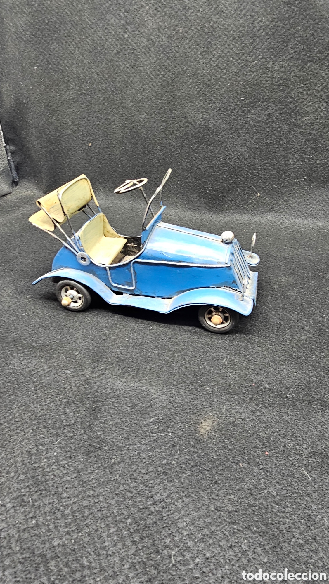 Juguetes antiguos de hojalata: Coche de hojalata.......