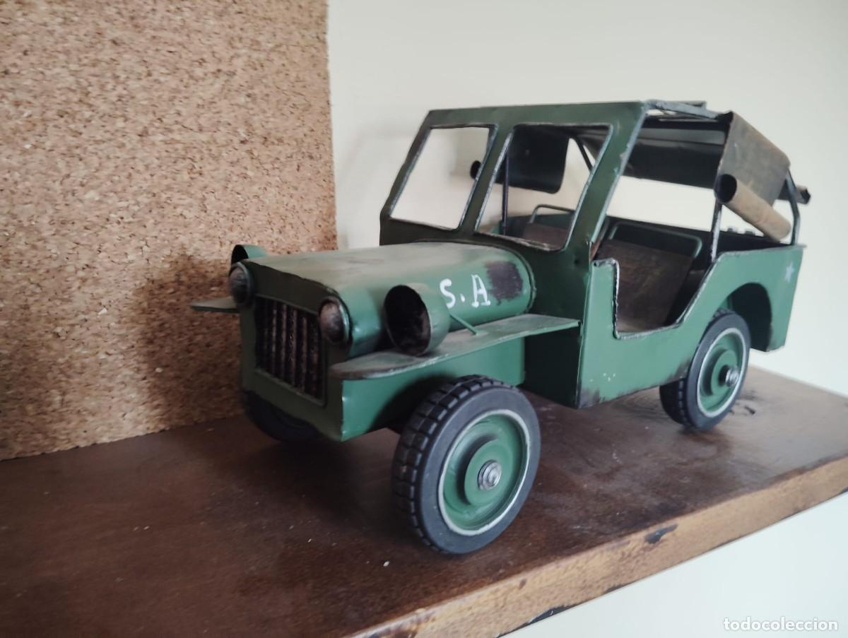 Juguetes antiguos de hojalata: jeep militar metalico medidas 30x16