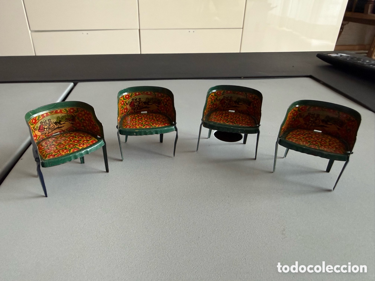 Juguetes antiguos de hojalata: Conjunto. 4 Sillones Hojalta. Litograf&iacute;a