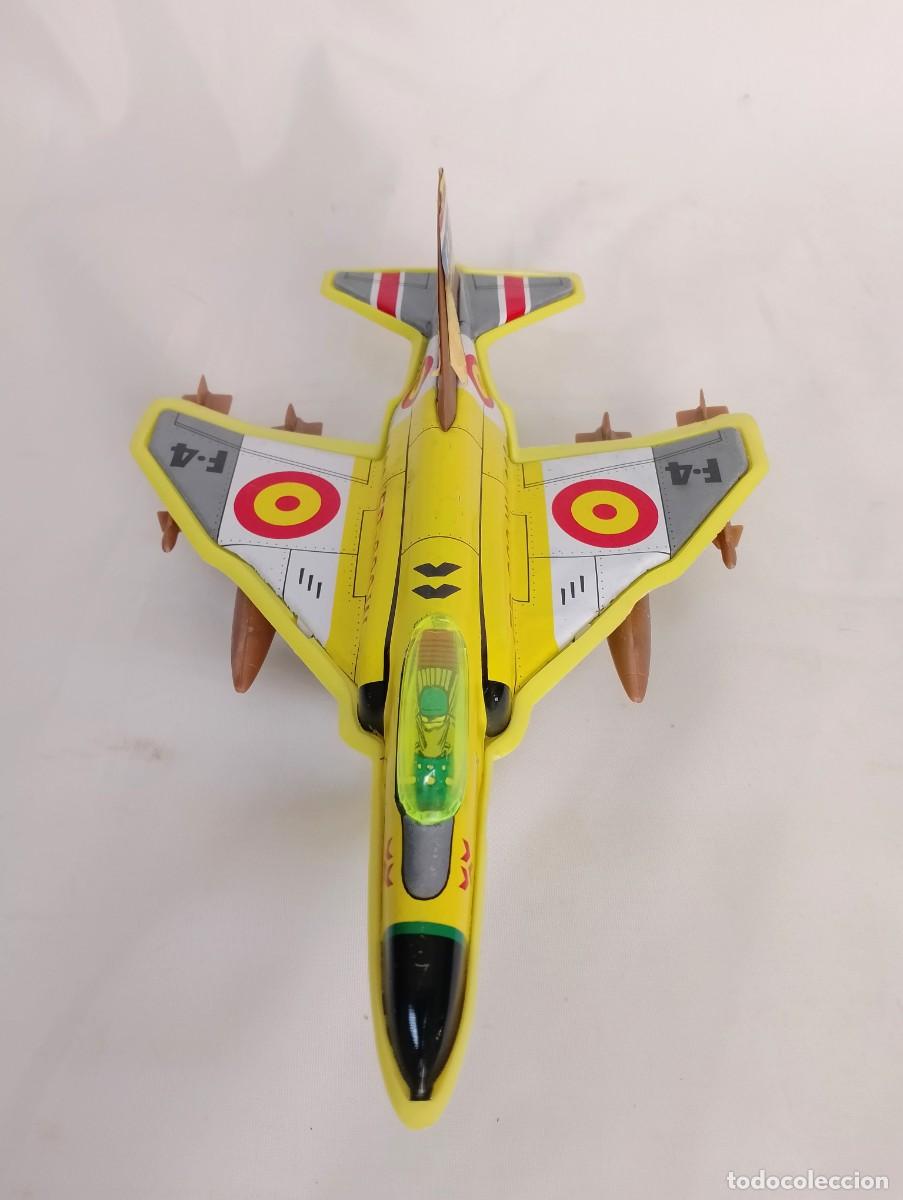 Antikes Blechspielzeug: RESORTES VALLS ref.23 FHANTOM F-4 ESPA&Ntilde;A. AVION RETROFRICCI&Oacute;N EN CHAPA Y PL&Aacute;STICO