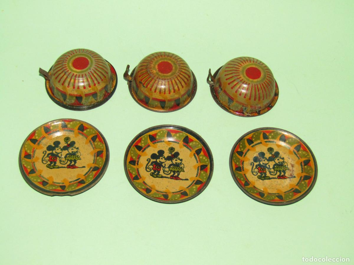 Juguetes antiguos de hojalata: Antiguo Juego Platos Tazas en Hojalata Litografiada con MINNIE y MICKEY, Pic&oacute;, Rico, Pay&aacute;, La Isla