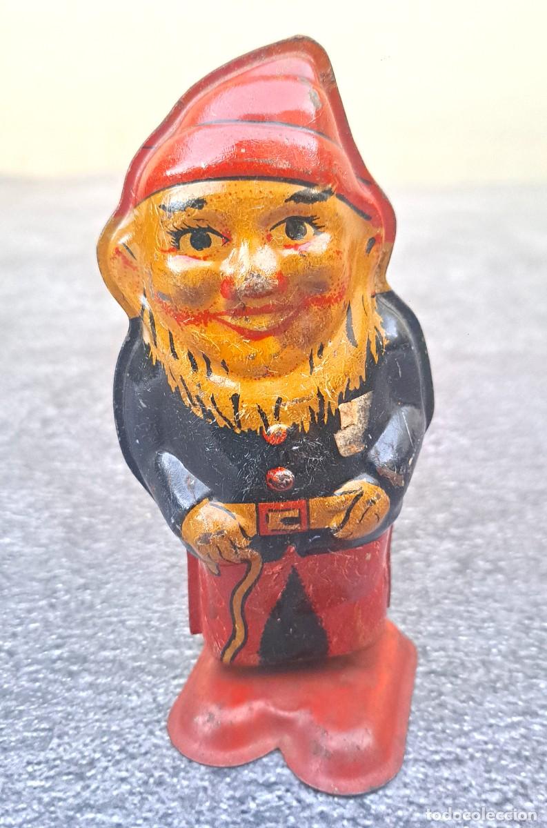 Jouets anciens en fer-blanc: ANTIGUO GNOMO DE HOJALATA (LATA) A CUERDA, BRIMTOY, GIDDY THE WALKING GNOME, MADE IN GREAT BRITAIN