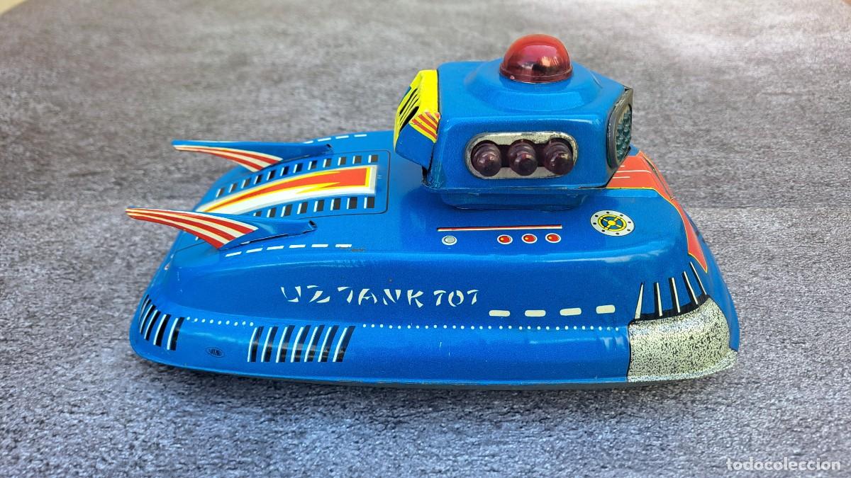 Juguetes antiguos de hojalata: Preciosa NAVE ESPACIAL UK TANK 707 marca NE-KUR a&ntilde;os 60/70 TURK MALI a pilas.