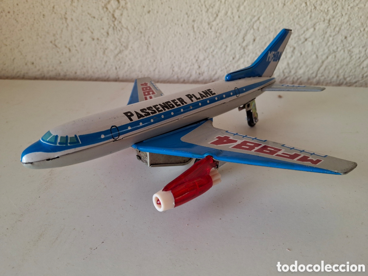 Juguetes antiguos de hojalata: AVION PASSENGER PLANE A FRICCION