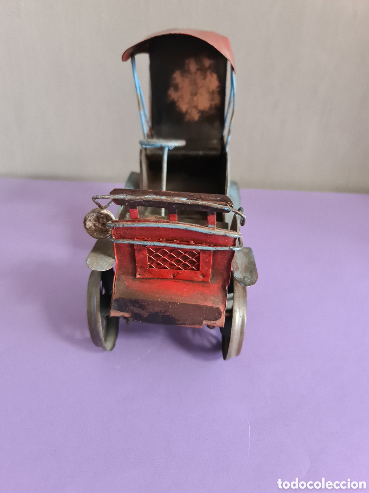 Juguetes antiguos de hojalata: Coche de hojalata de coleccion - Foto 2
