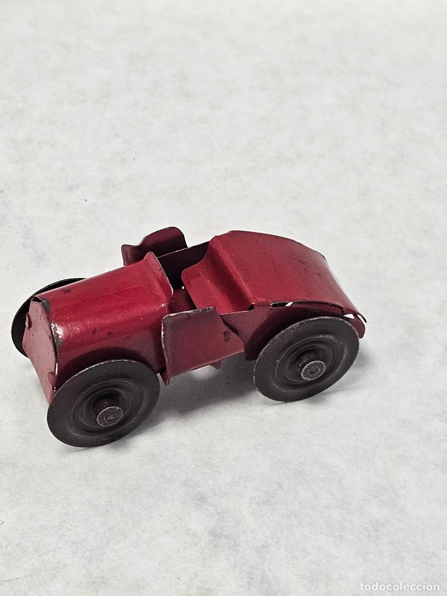 Jouets anciens en fer-blanc: Coche de hojalata del tobog&aacute;n de Rico, a&ntilde;os 40&ndash;50