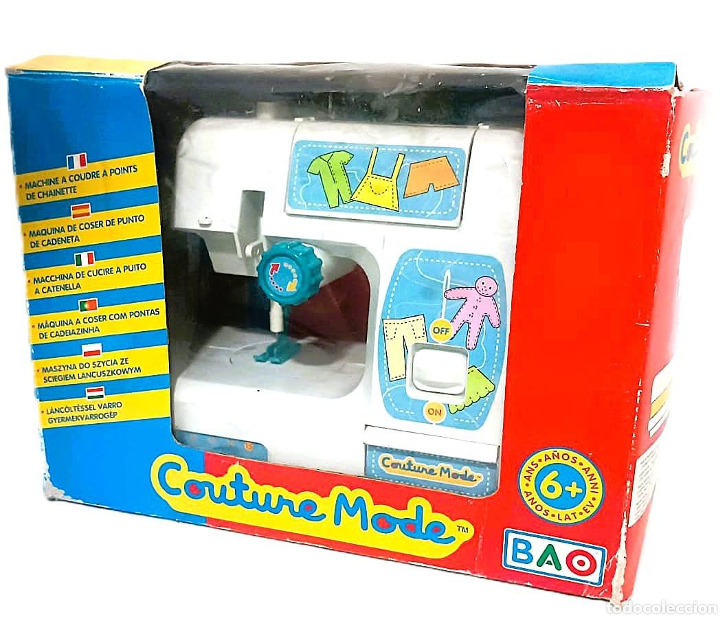 Juguetes antiguos de hojalata: M&aacute;quina de coser de juguete BAO - Couture Mode. Vintage A&ntilde;os 90. Con caja y pedal.