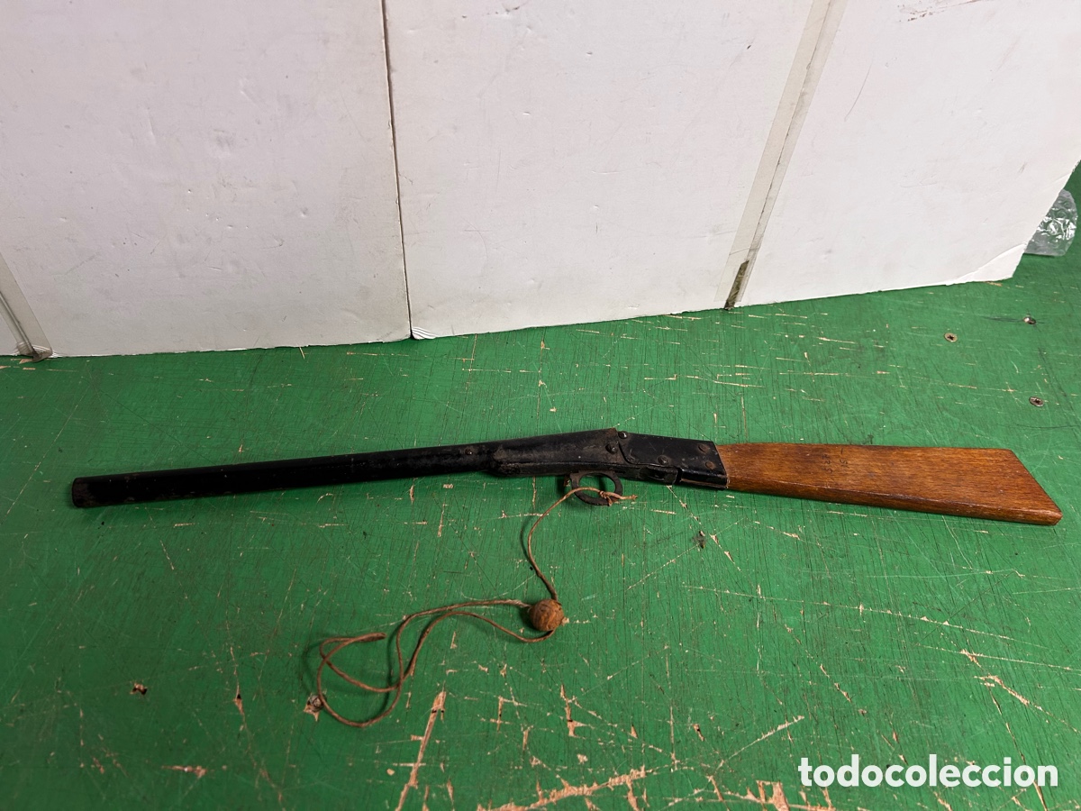 Juguetes antiguos de hojalata: ESCOPETA DE JUGUETE DE CORCHO A&Ntilde;OS 40-50