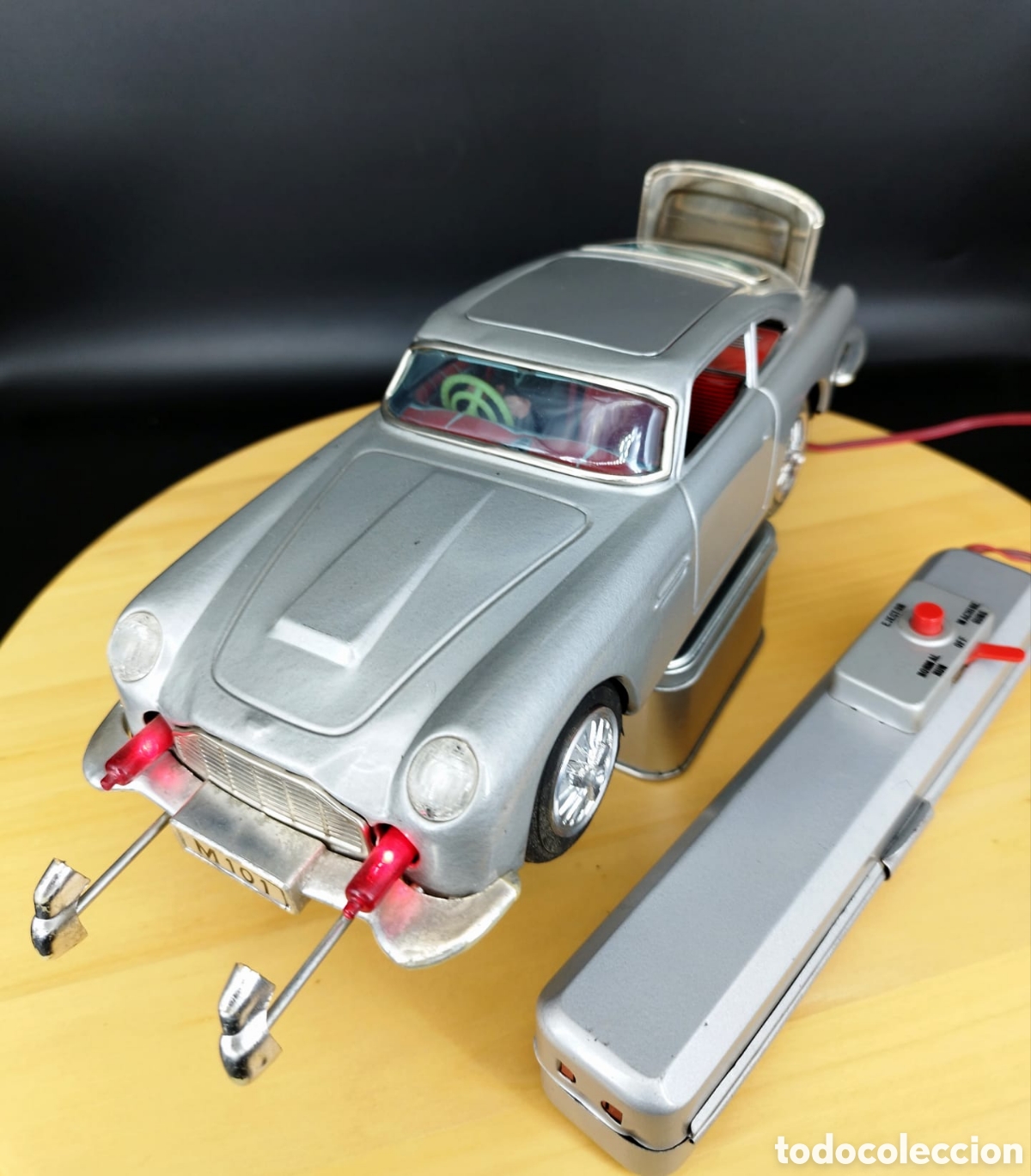 Juguetes antiguos de hojalata: M101 ASTON MARTIN JAMES BOND - Foto 2