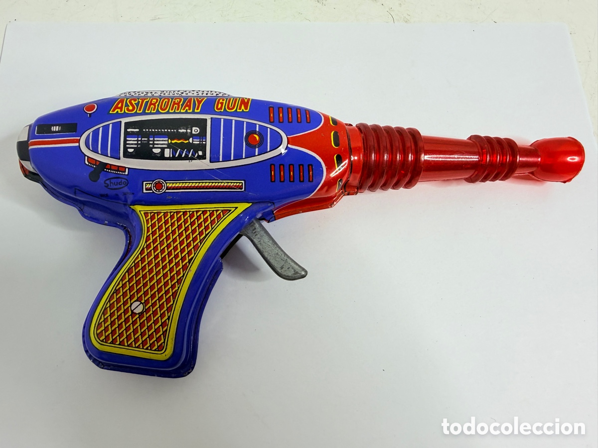 Juguetes antiguos de hojalata: Astroray Gun, fabricada en Jap&oacute;n por la marca Shudo 1960s