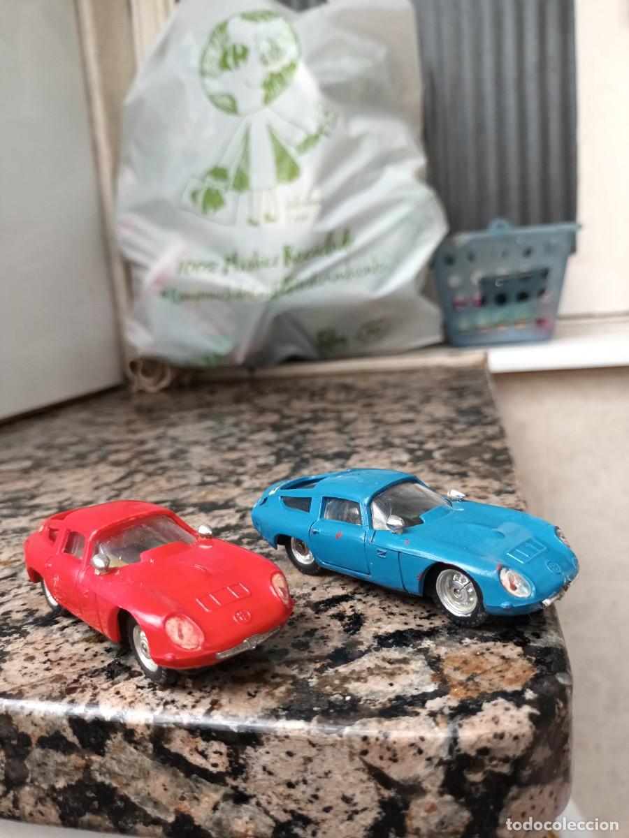 Antikes Blechspielzeug: JYESA JYECAR DOS ALFA ROMEO TZ ELECTRICOS DE PISTA JYECAR 2000 SERIE LIMITADA A&Ntilde;OS 70.
