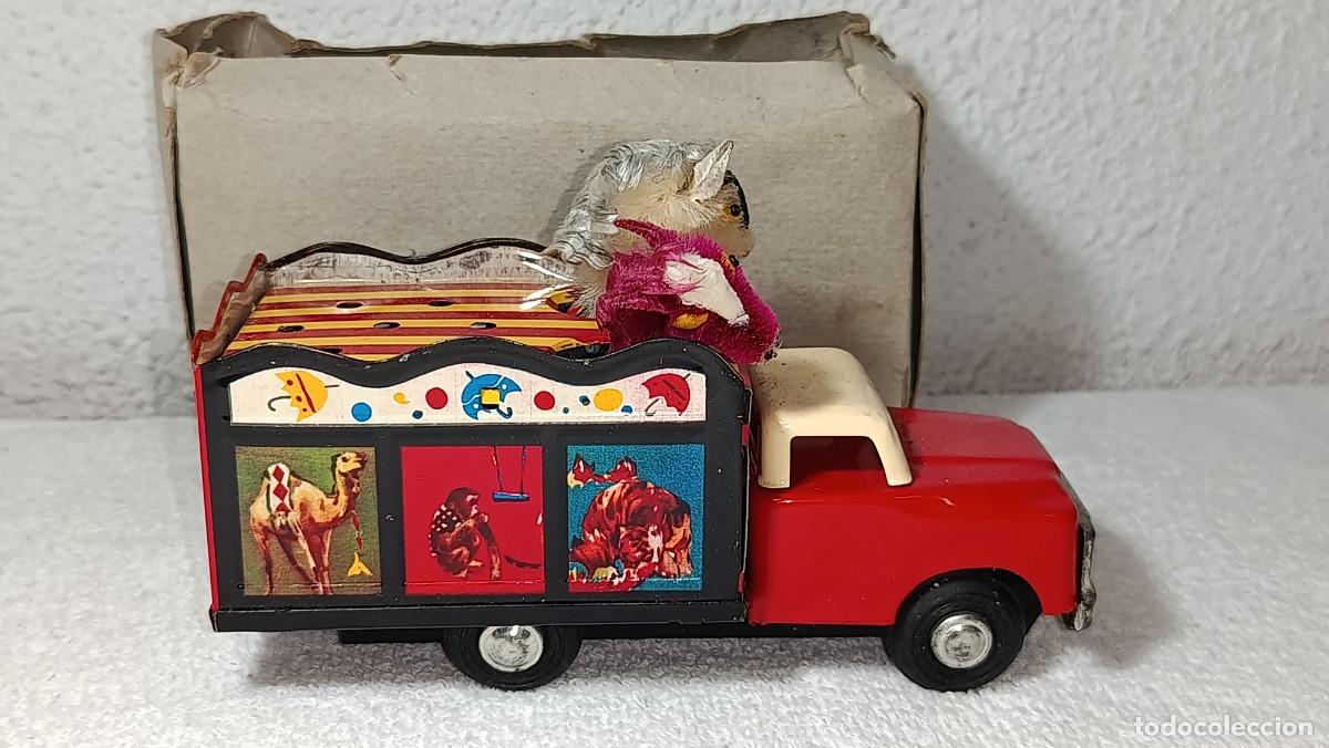 Juguetes antiguos de hojalata: ANTIGUO CAMION DE CIRCO HOJALATA LITOGRAFIADA Y FRICCION MF 974 CIRCUS TRUCK EN CAJA A&Ntilde;OS 60