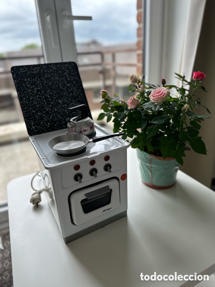 Juguetes antiguos de hojalata: Cocina el&eacute;ctrica infantil Heiliger vintage con caja original