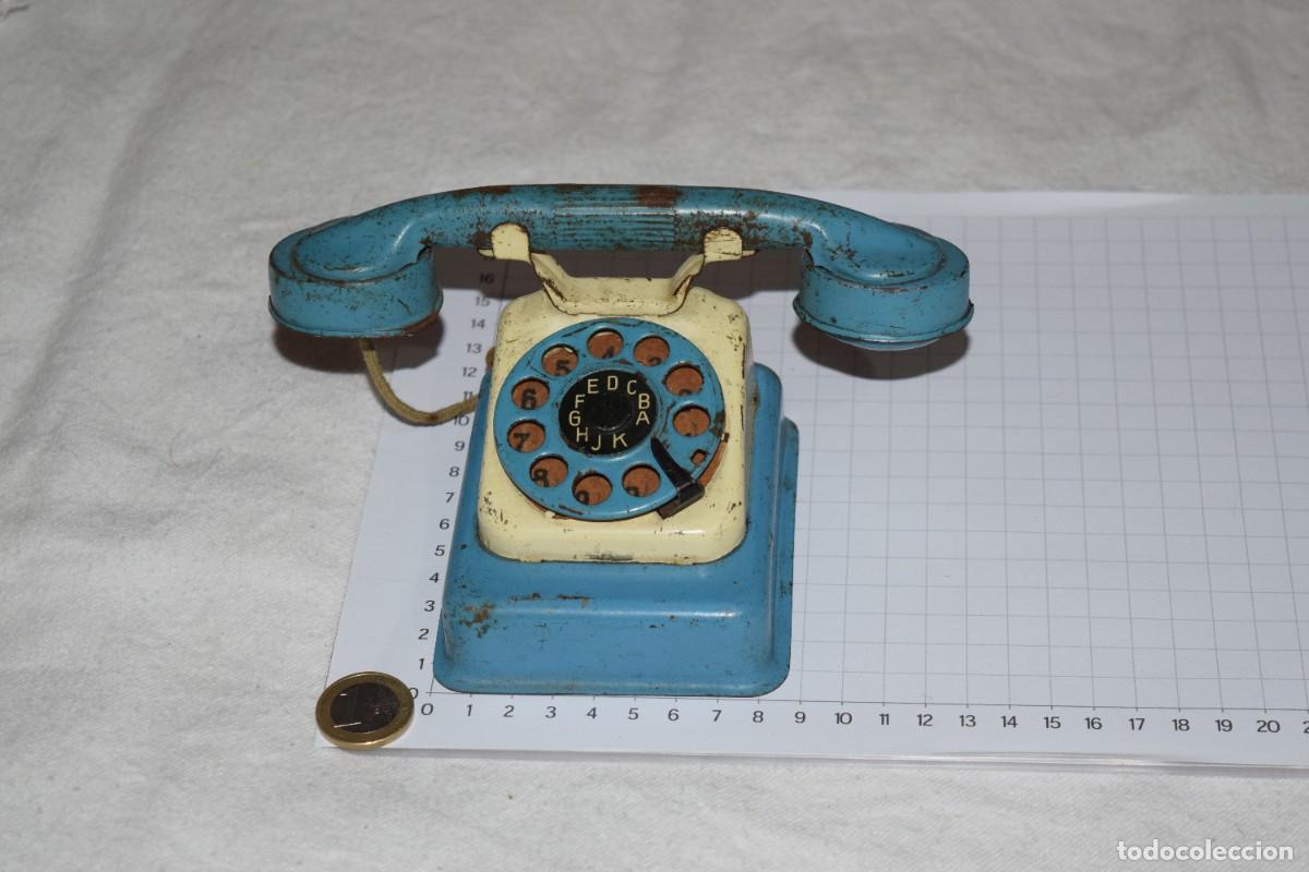 Juguetes antiguos de hojalata: Vintage, antiguo, original, dif&iacute;cil y raro - Peque&ntilde;o tel&eacute;fono de hojalata - A&ntilde;os 60 - &iexcl;Mira fotos!
