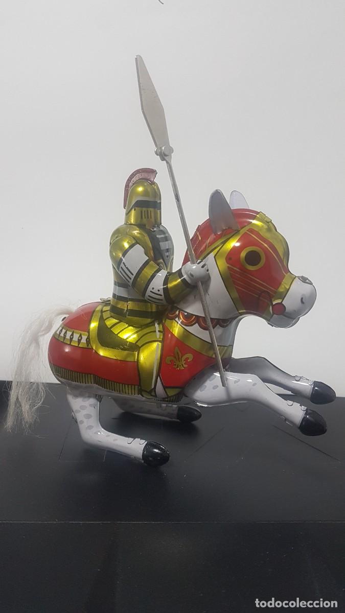 Tin Toys: J) Jinete de hojalata a cuerda - LEER DESCRIPCION
