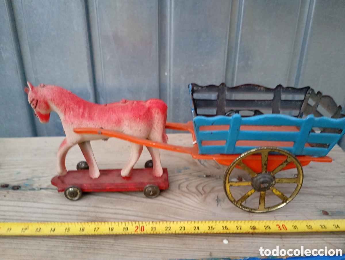 Juguetes antiguos de hojalata: Carro carruaje caballo hojalata juguete