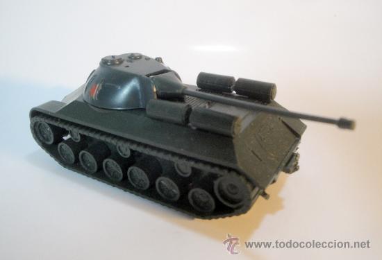 Modelos a escala: Stalin de EKO - Foto 2