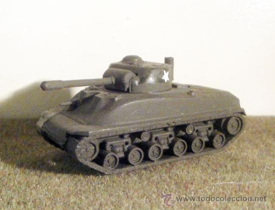 Modelos a escala: Eko. Carro de combate Sherman M4 - Foto 1