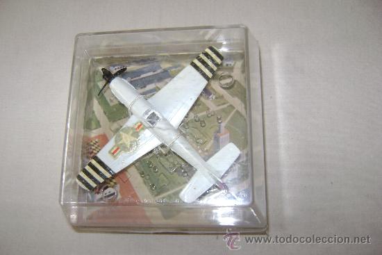 Modelos em escala: AVION DE METAL PLAYME.P 51 MUSTANG.REF&ordf;106