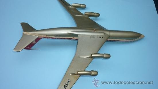 Qantas Maqueta Boeing 707 Con Peana Para Agenc Sold At Auction 3798