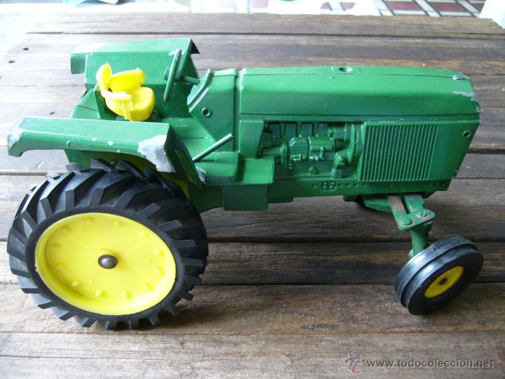 Modelos a escala: TRACTOR JOHN DEERE 1:16 # AV027 - Foto 10