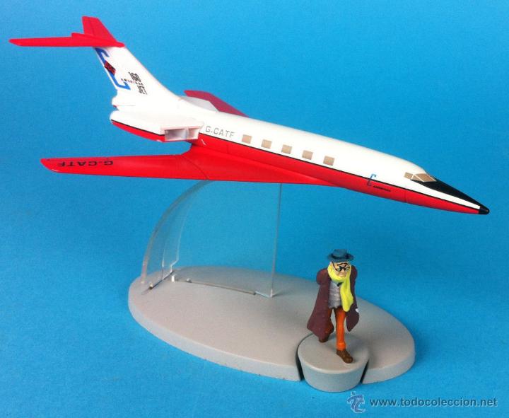 Mod&egrave;les r&eacute;duits: TINTIN AVION - 02 - JET CARREIDAS 160 - VUELO 714 PARA SIDNEY - LASZLO CARREIDAS