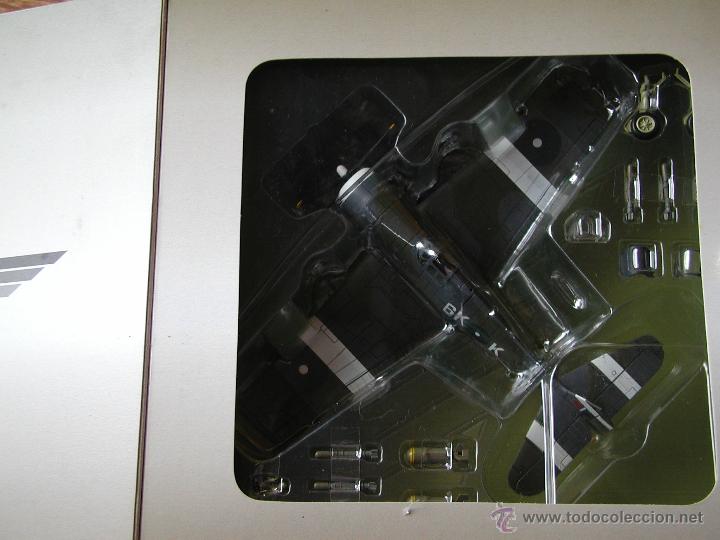 Modelos a escala: HELLCAT MK. II No 804 SQUADRON 1945 - Foto 9