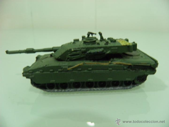Modelos a escala: TANQUE, CARRO DE COMBATE, LEOPARD 2E, TARINGA, DE PLOMO - Foto 1
