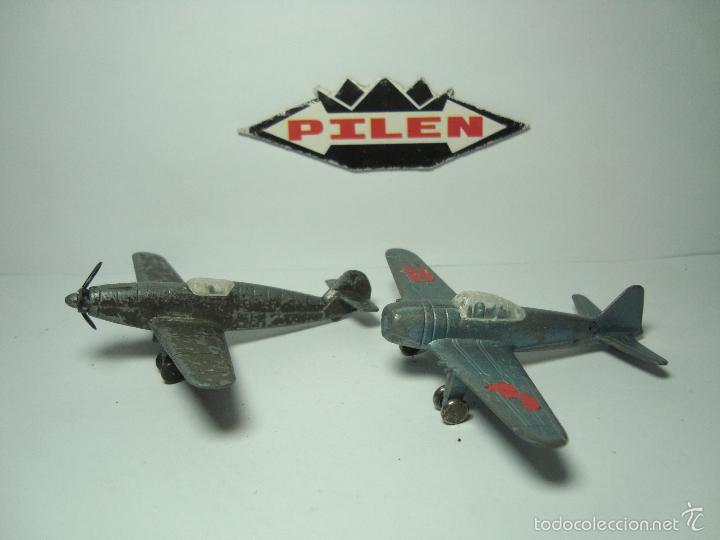 Modelos a escala: LOTE DE AVION MESSERSCHMITT Y AVION ZERO DE PILEN - Foto 1