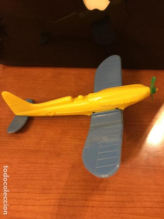 Modelos a escala: AVION EN PLASTICO A&Ntilde;OS 70. - Foto 1