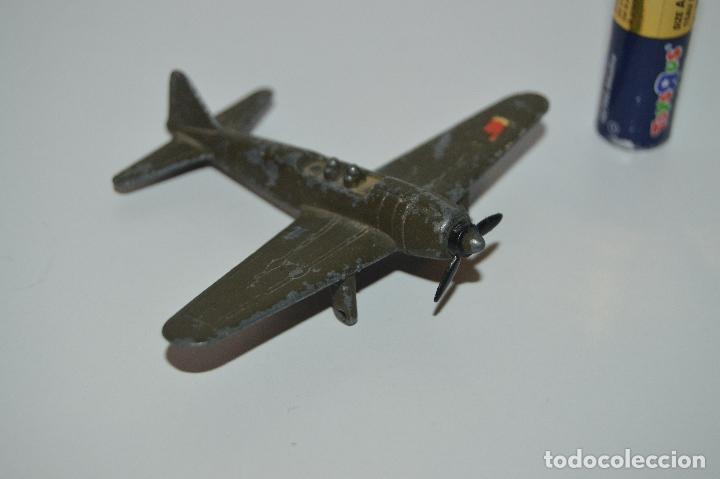 Modelos a escala: Avi&oacute;n de combate Zero m 702 pilen s - Foto 1