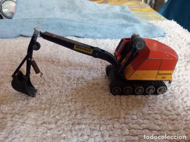 Modelos a escala: Excavadora &Aring;kerman - Foto 1