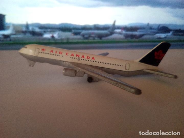 Modelos a escala: -BOING 767 TM AIR CANADA -MAJORETTE - Foto 3