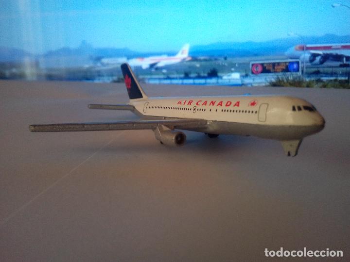 Modelos a escala: -BOING 767 TM AIR CANADA -MAJORETTE - Foto 7