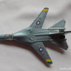 Modelos a escala: AVIÓN. F-111, ROAD CHAMPS. FABRICADO EN CHINA.