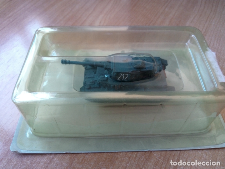 Modelos a escala: TANQUE METAL ESCALA - Foto 1