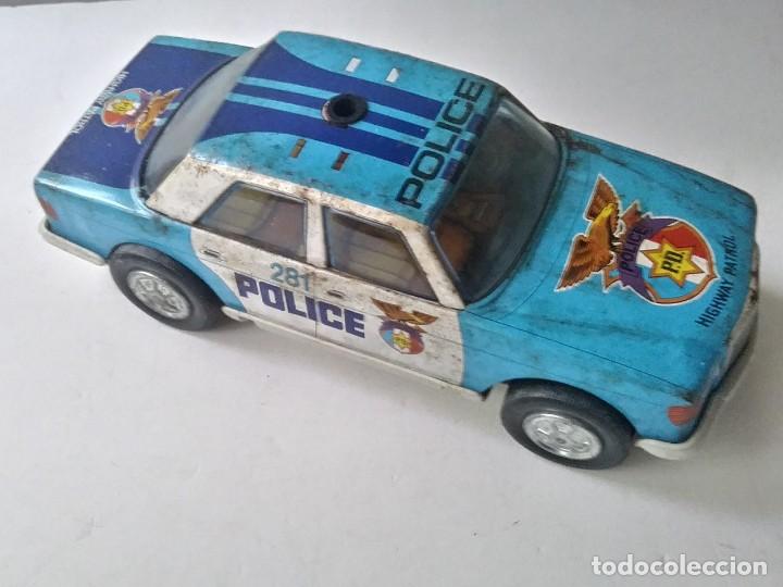 Modelos a escala: COCHE DE HOJALATA DE POLICIA - Foto 1