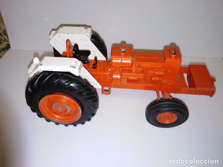 Modelos a escala: Tractor antiguo metal - Foto 1