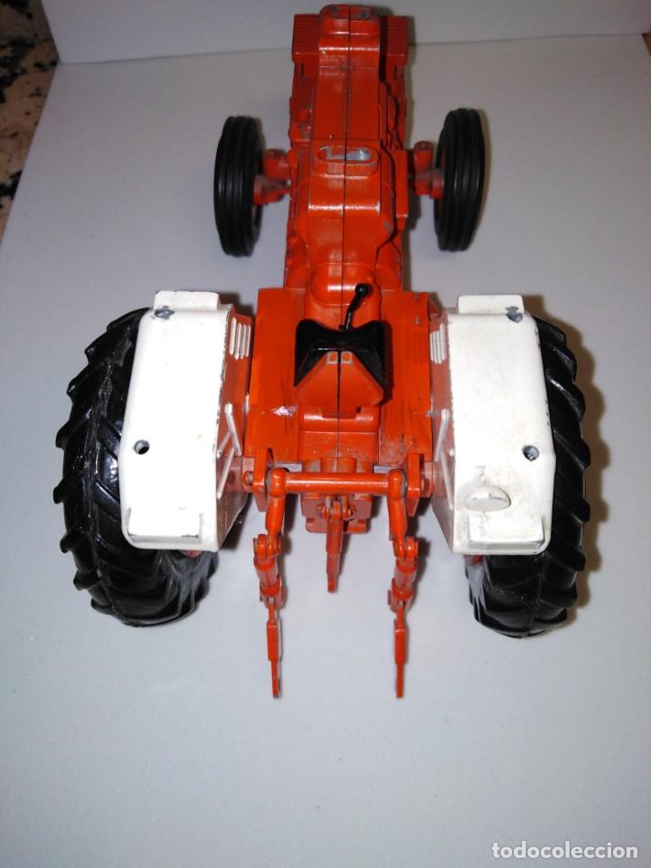 Modelos a escala: Tractor antiguo metal - Foto 4